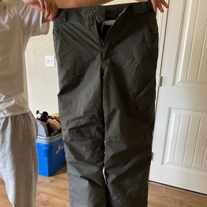 Gently used boys ski pant